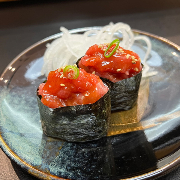 Gunkan Spicy Sake